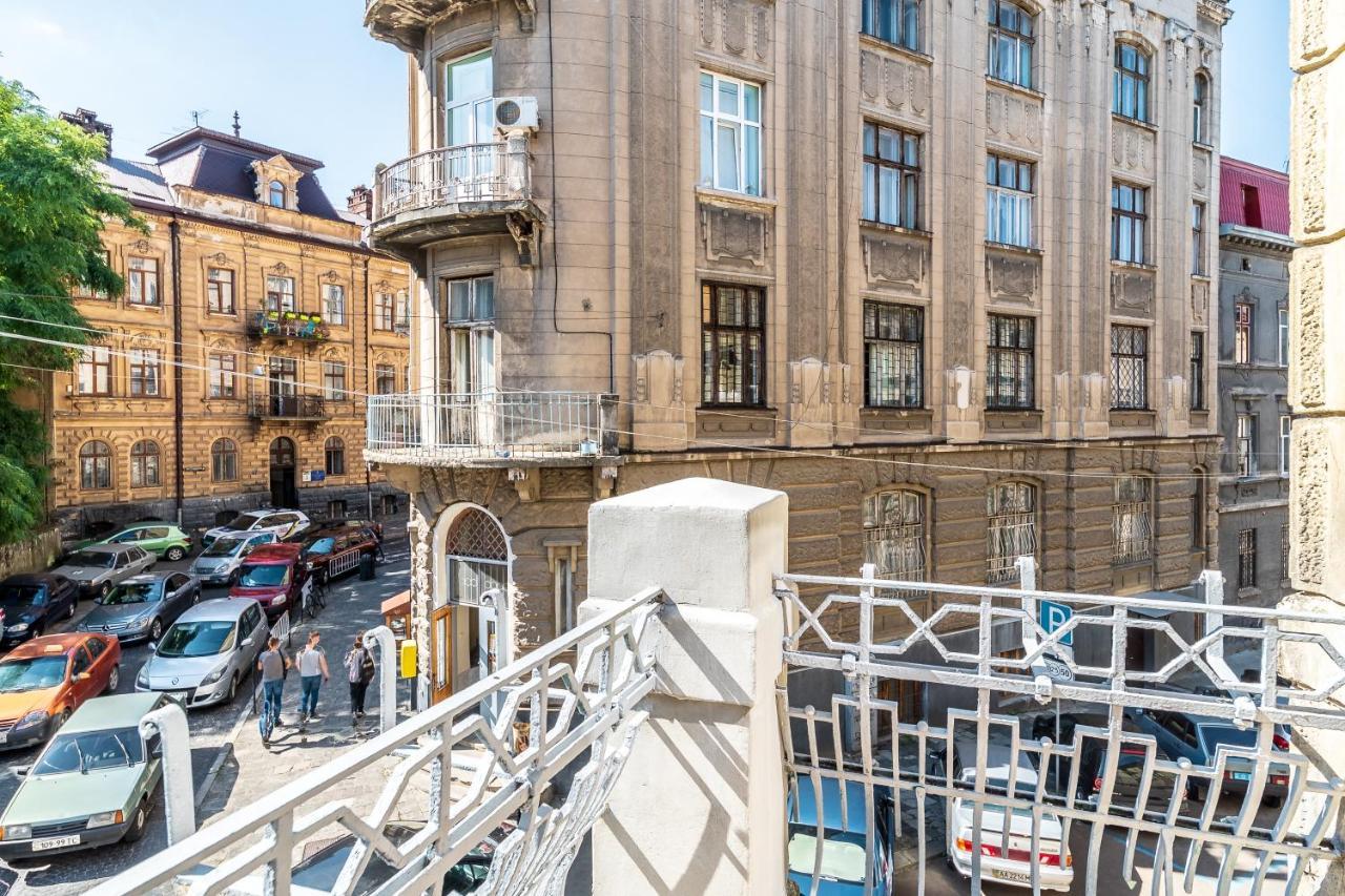 Inshiapartments On Popovycha Str 리비프 외부 사진
