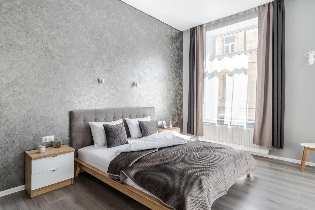 Inshiapartments On Popovycha Str 리비프 외부 사진